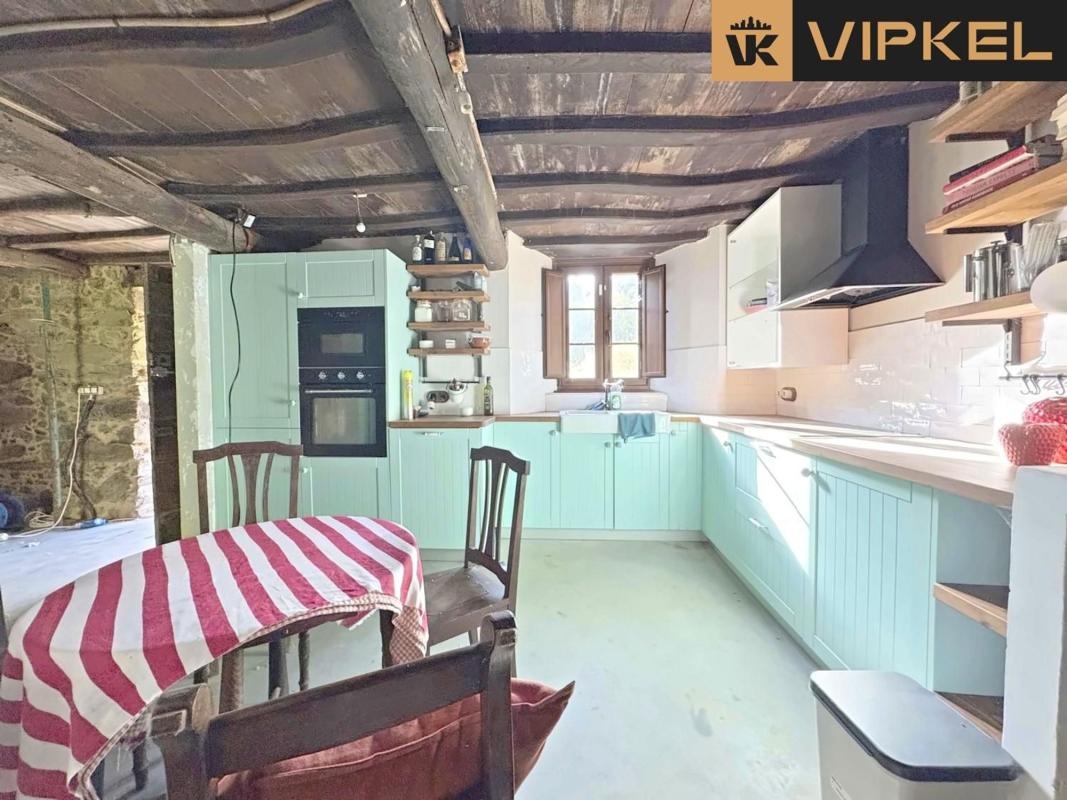 Продажа отдельного шале в Xuanzo, Оза-Чесурас photo 5