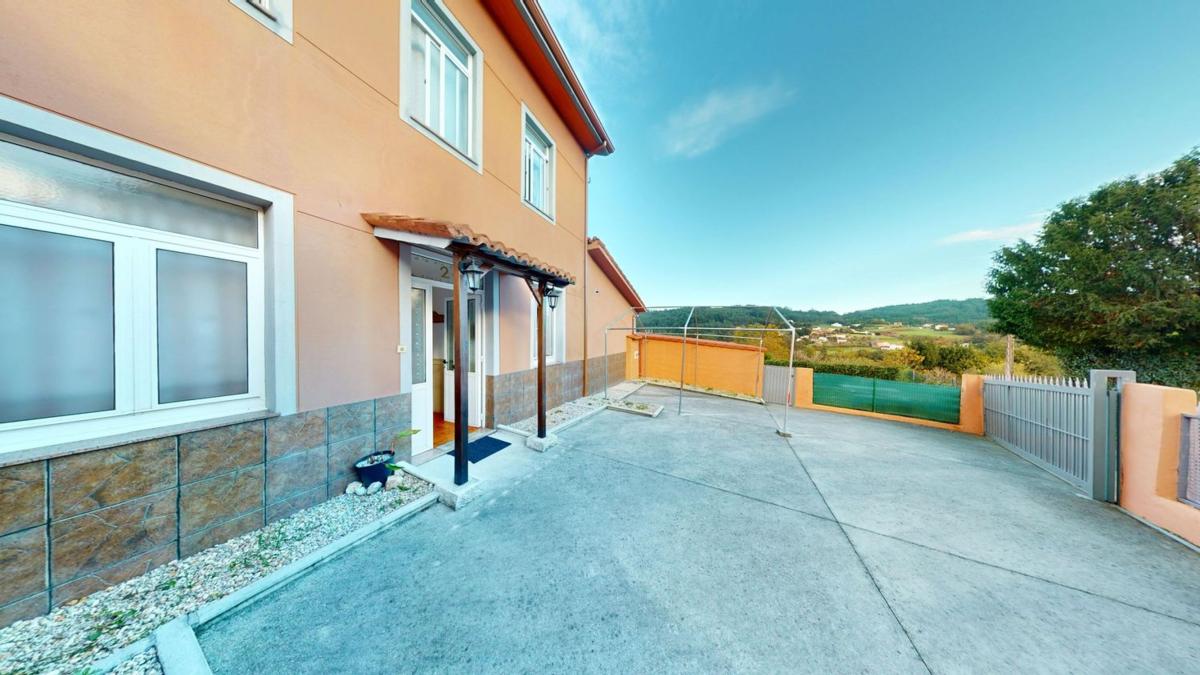 Venta de chalet independiente en Leiro, Miño
photo 1
