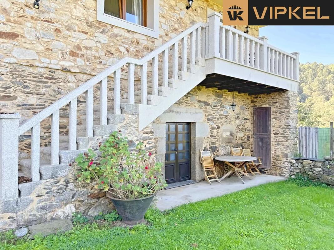 Sale of independent chalet in LG LIBUREO, Vilarmaior
 photo 2