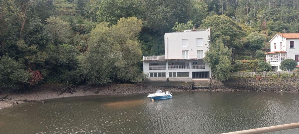 Продажа отдельного шале в Lugar Ponte Porco, 3, Падерне photo 1