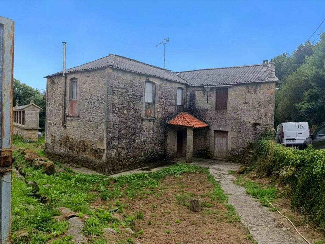 Properties for sale and rent in Spain photo 4