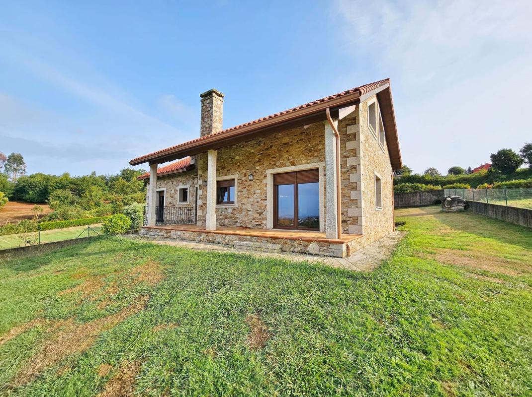Sale of independent chalet in Calle Lugar, 6, Vilarmaior
photo 1
