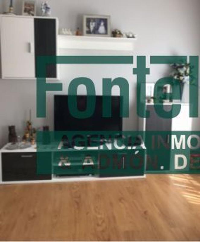 Venta de chalet adosado en  Travesía Cortaduria , Betanzos photo 4