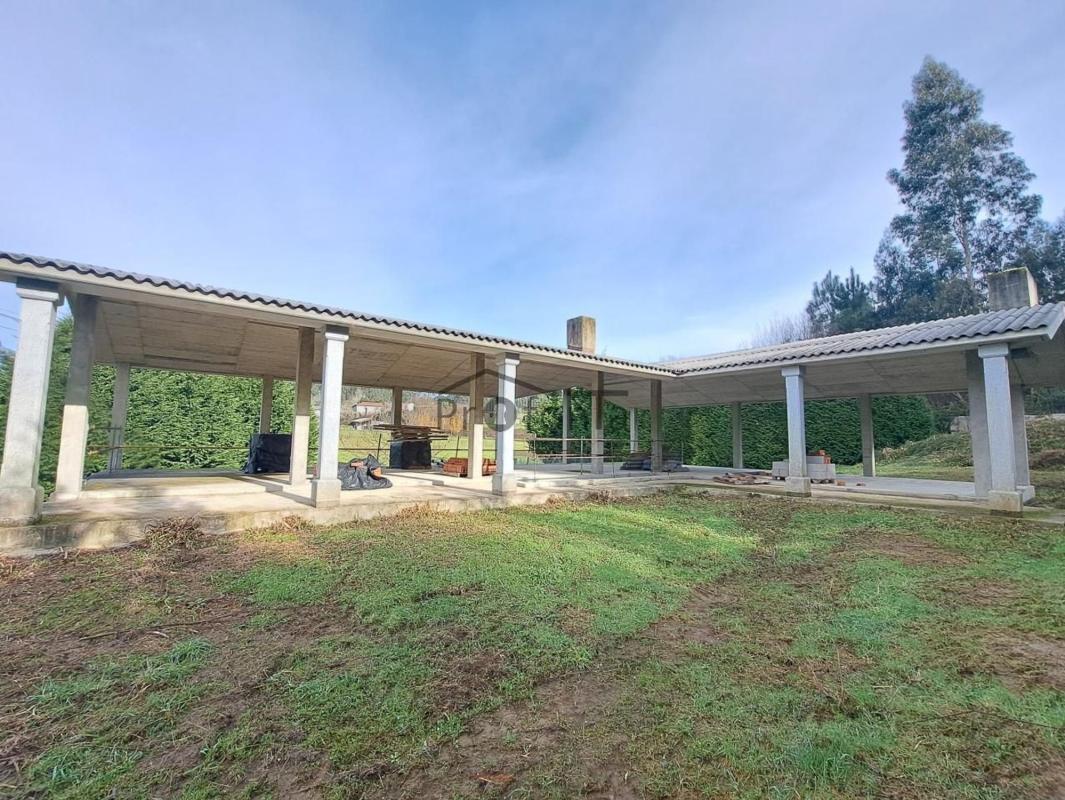Продажа отдельного шале в Amarante, Оза-Чесурас photo 2