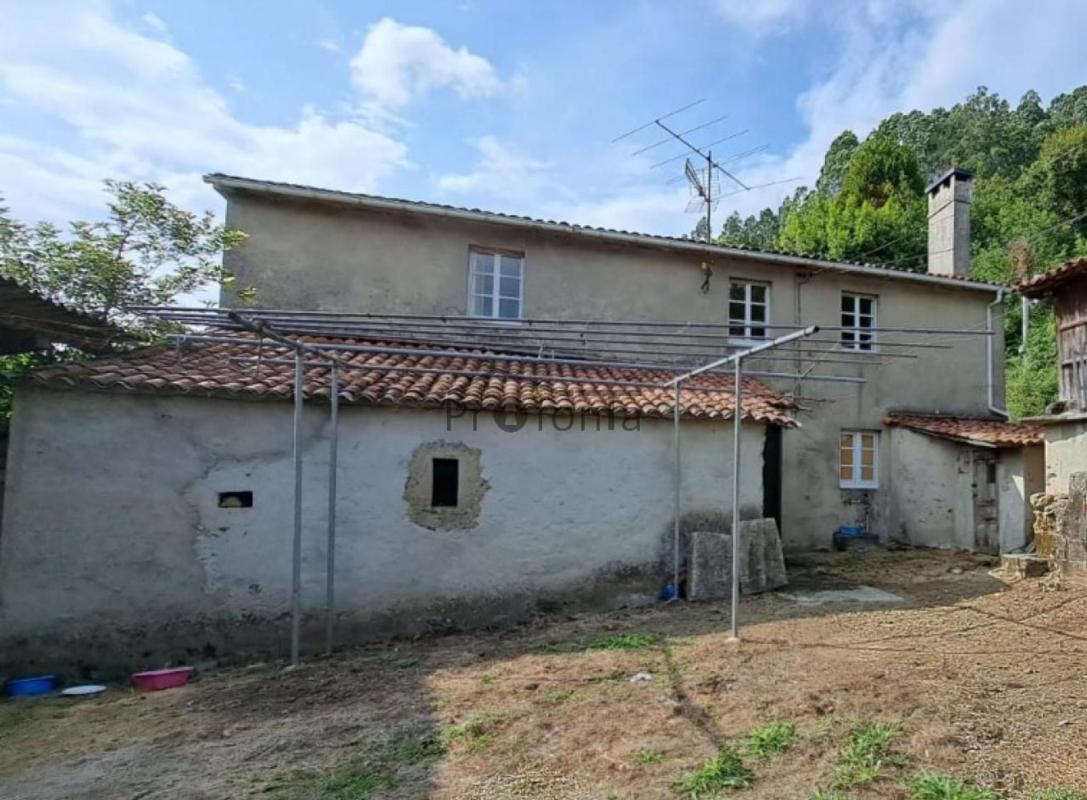 Продажа отдельного шале в  Lugar Sangorzo, Оза-Чесурас photo 3