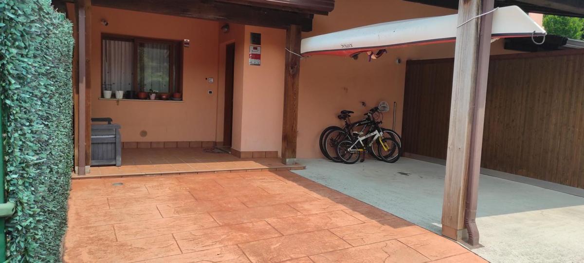 Venta de chalet adosado en A Penasca, 21 , Miño photo 2