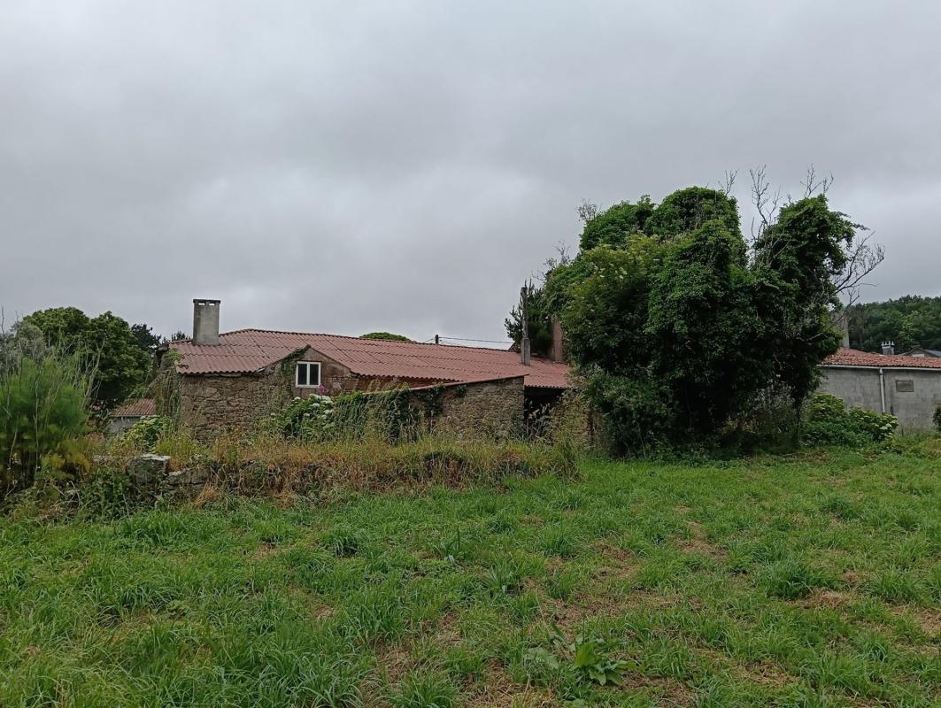 Venta de chalet adosado en  Xafeita , Vilasantar photo 3