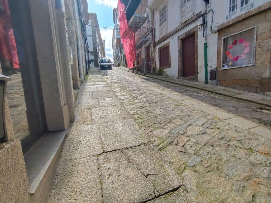 Venta de chalet adosado en Calle Ferreiros, 8 , Betanzos photo 3