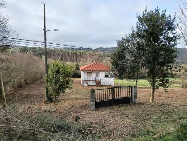 Casa independiente en Trasanquelos thumbnail 1