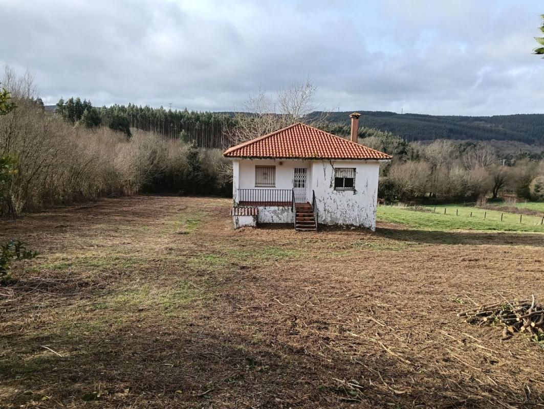Sprzedaż niezależnego domku jednorodzinnego w Trasanquelos, Oza-Cesuras photo 5