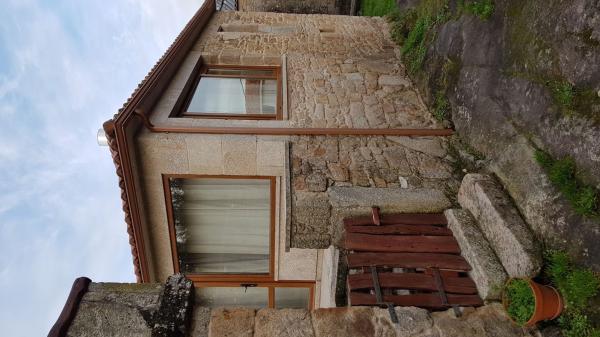 Casa rural en Lugar Laxe, 6 D thumbnail 1