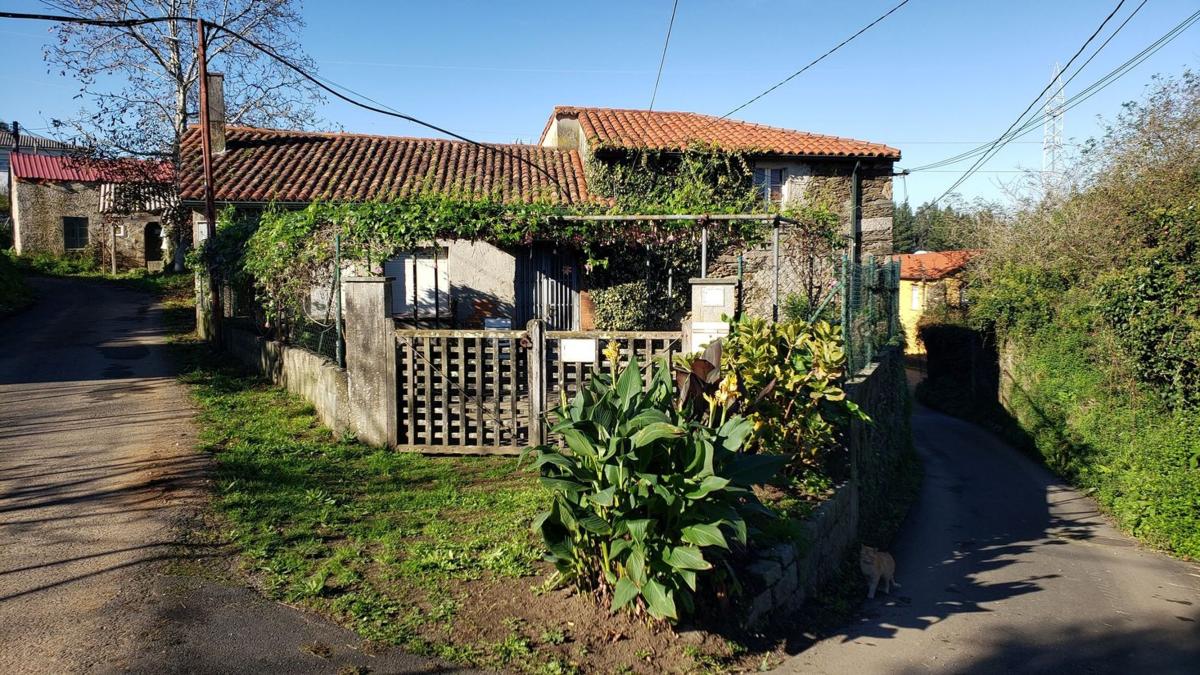 Properties for sale and rent in Spain photo 1