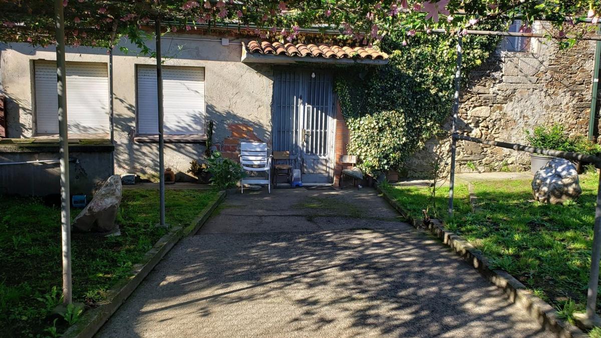Properties for sale and rent in Spain photo 5