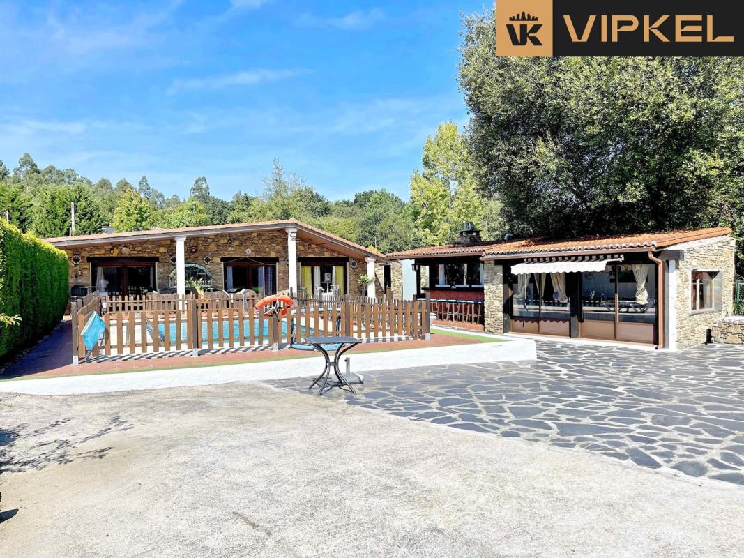 Venta de chalet independiente en VILLADESUSO, Betanzos
photo 5