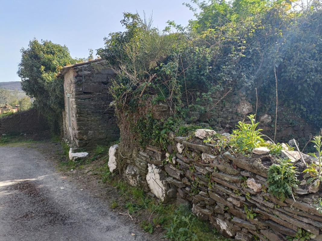 Venta de chalet adosado en  Castelo , Oza-Cesuras photo 5