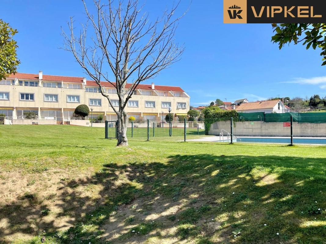 Venta de chalet adosado en Perbes , Miño photo 1