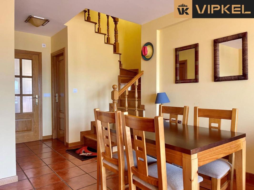 Venta de chalet adosado en Perbes , Miño photo 3