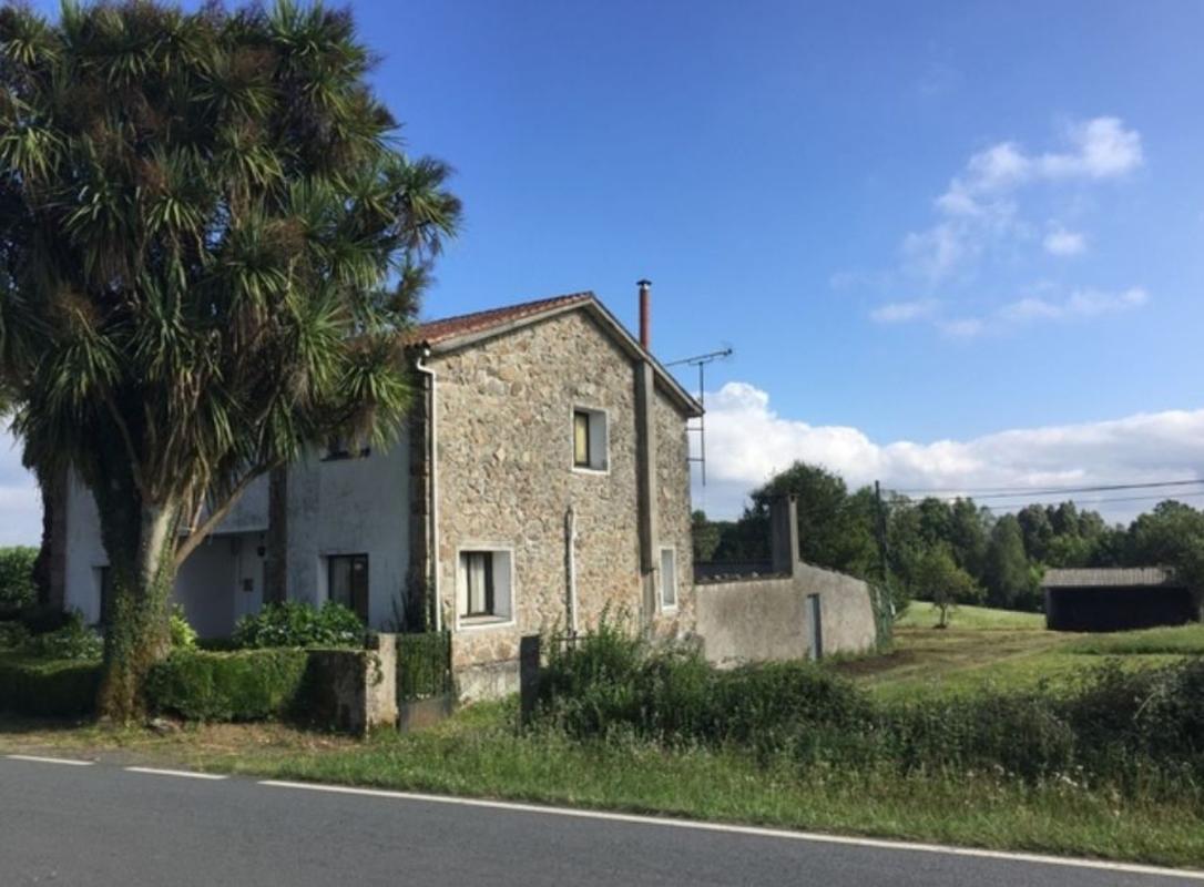Properties for sale and rent in Spain photo 2