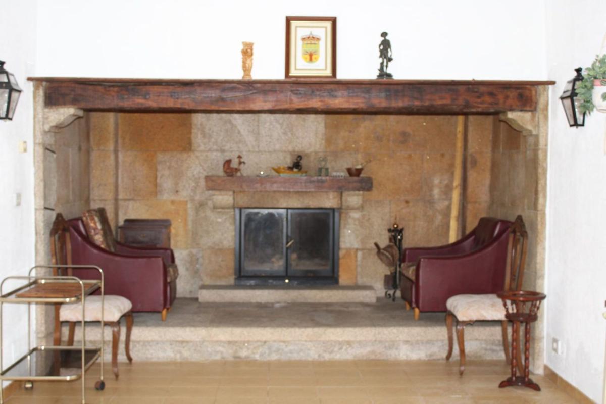 Venta de chalet adosado en  Teixeiro s/n , Curtis photo 4