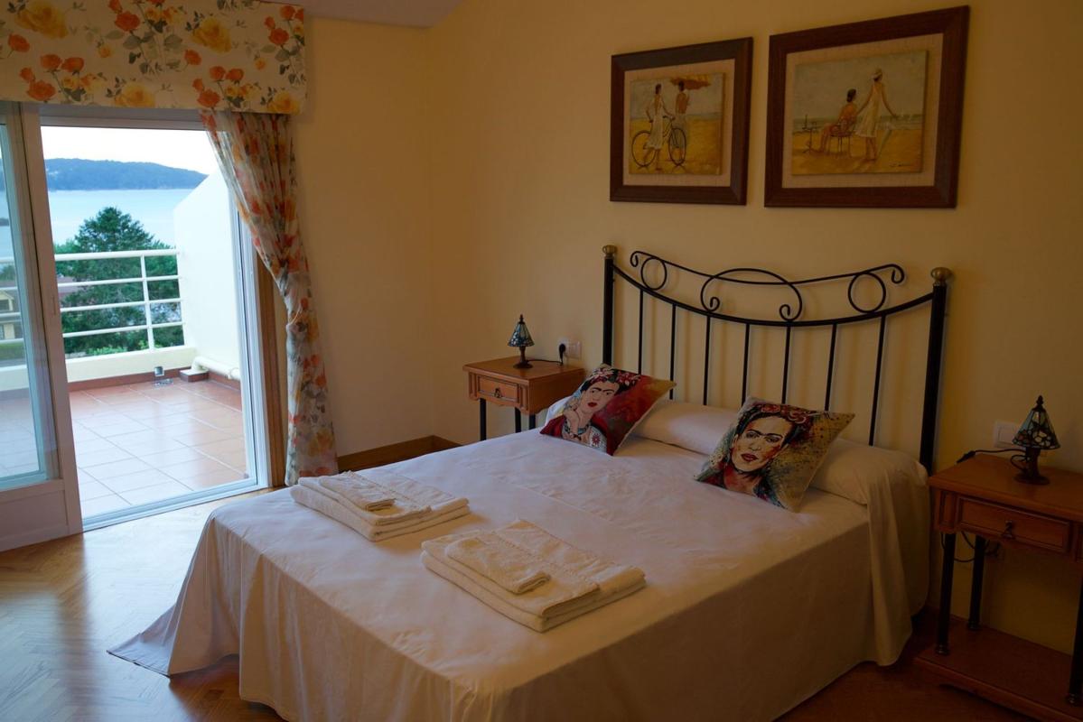 Venta de chalet adosado en  Aldea Fondal s/n URBANIZACINPLAYADEPERBES , Miño photo 2