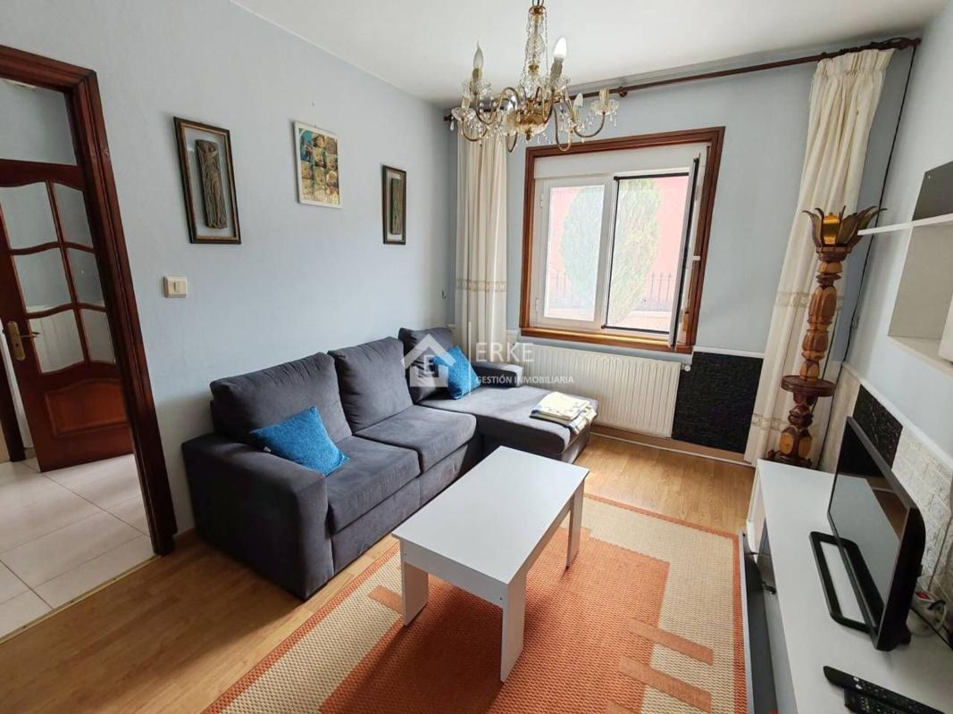 Продажа отдельного шале в  Calle Quilmas, Карнота photo 2