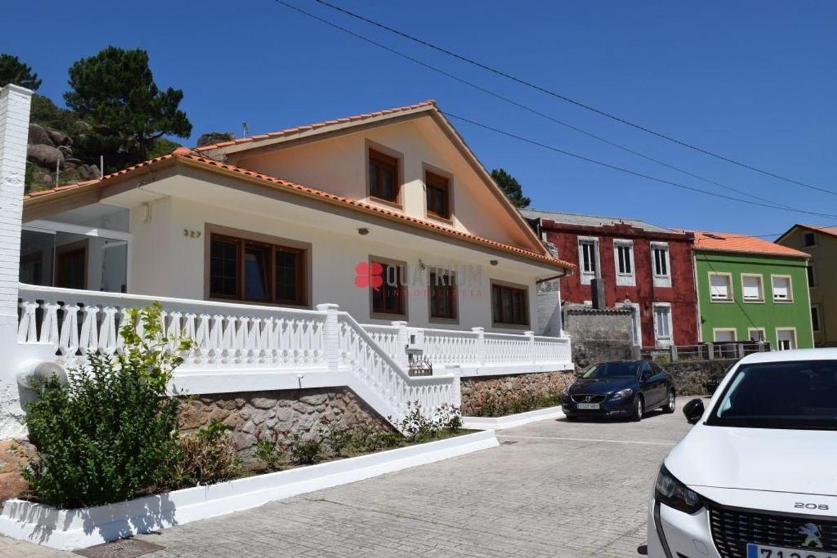 Venta de chalet independiente en Pindo Norte, Carnota
photo 1