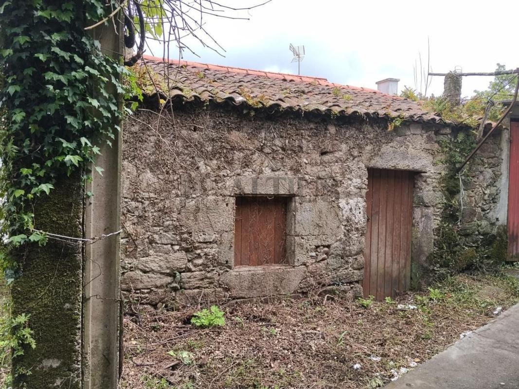 Продажа отдельного шале в Aldea Beiro, Ноя photo 1