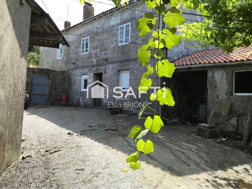 Продажа отдельного шале в Porto do Son, Порту до Сон photo 1