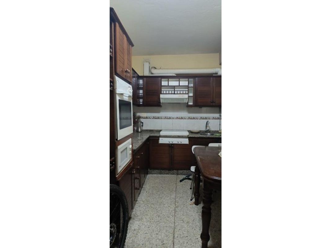 Venta de chalet adosado en  Calle Laxe , Noia photo 4