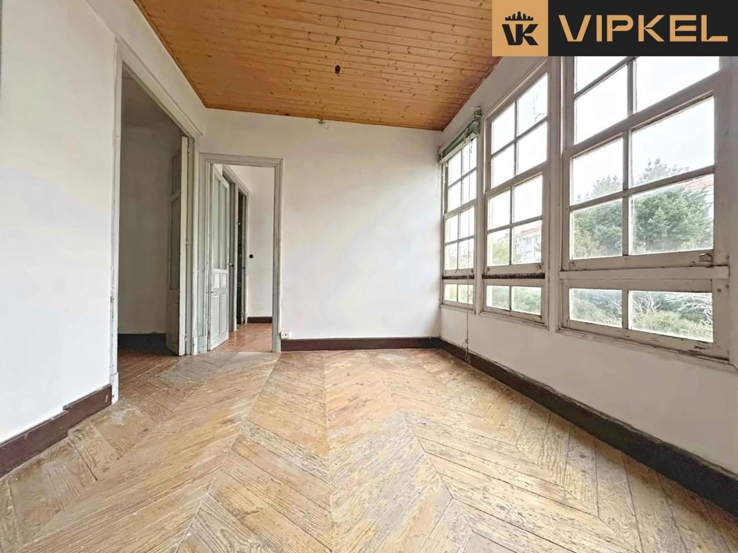 Venta de chalet adosado en  Calle Luis Cadarso , Noia photo 3