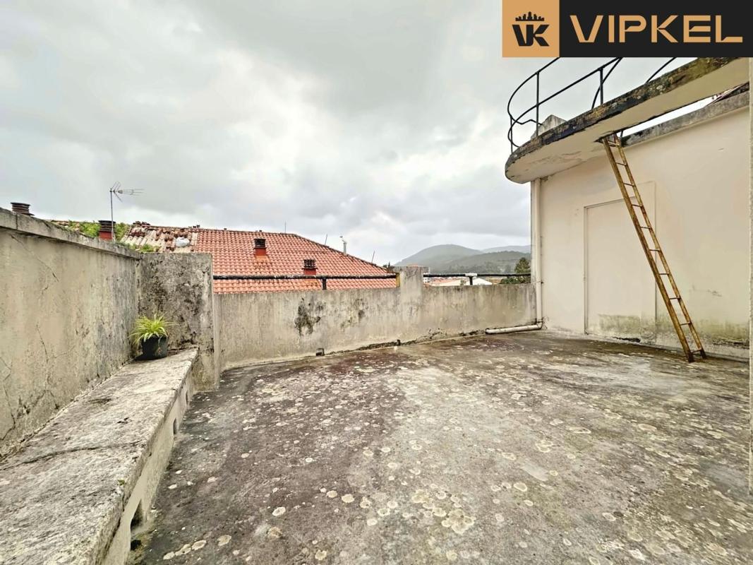 Venta de chalet adosado en  Calle Luis Cadarso , Noia photo 4