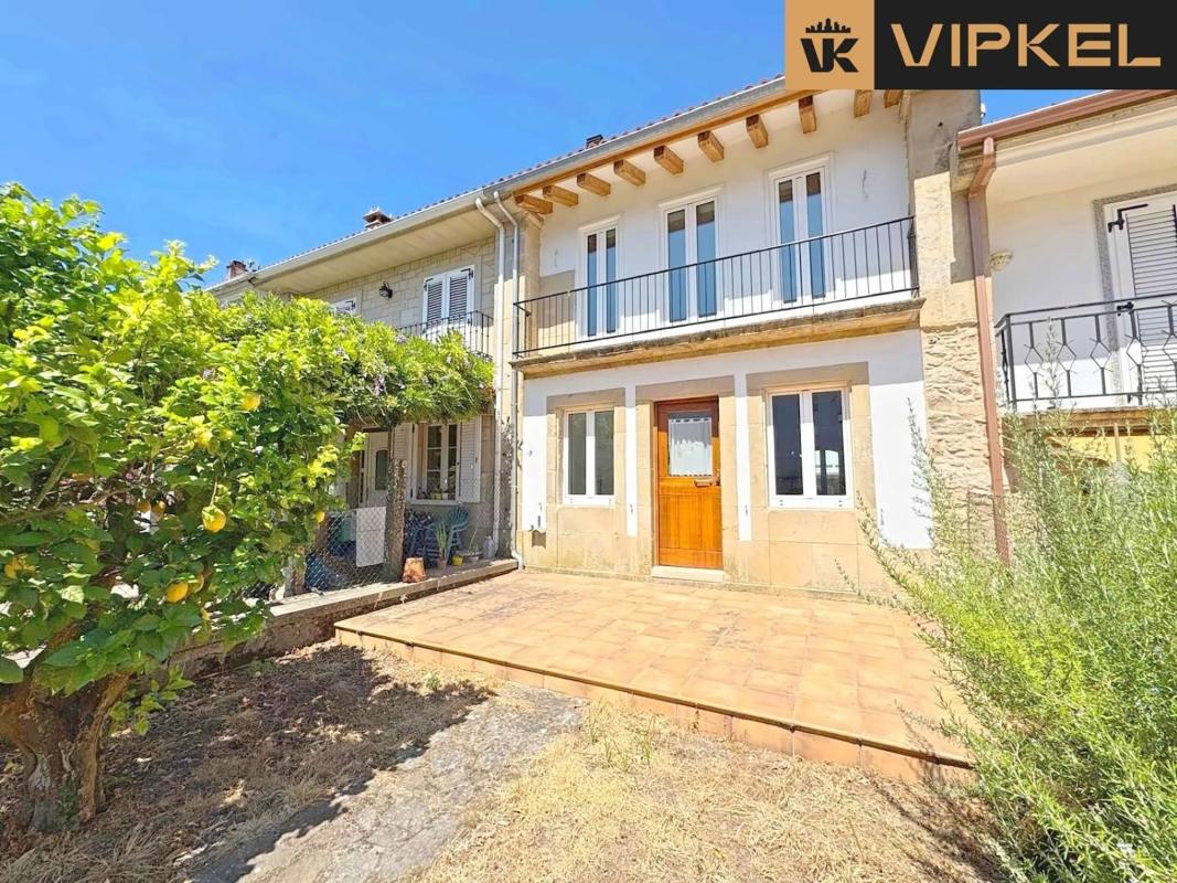 Venta de chalet adosado en  Calle Alexandro Cadarso , Noia photo 4