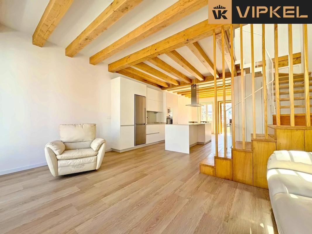 Venta de chalet adosado en  Calle Alexandro Cadarso , Noia photo 5