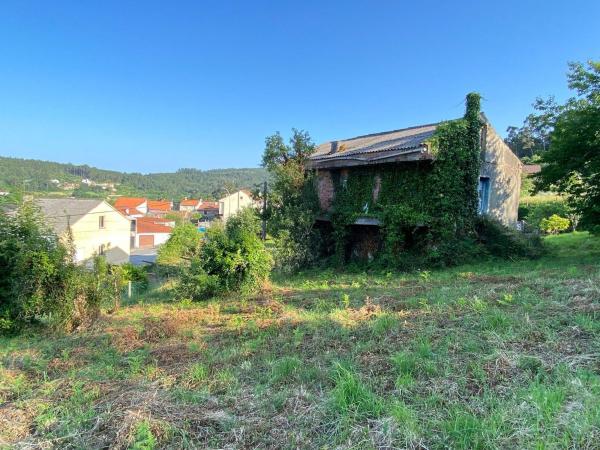 Rustic farm for sale in Balbargos s/n sinnumero , Noia photo 1