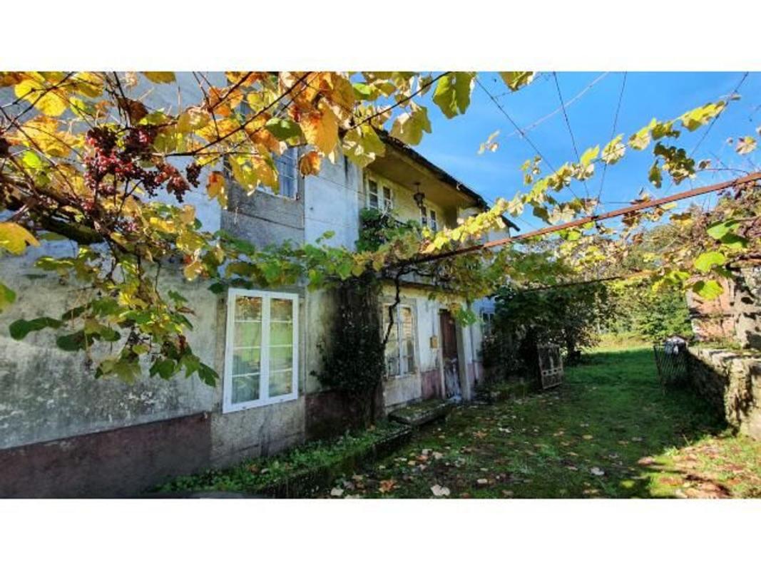 Sale of independent chalet in Lugar Fruime, Lousame
photo 2