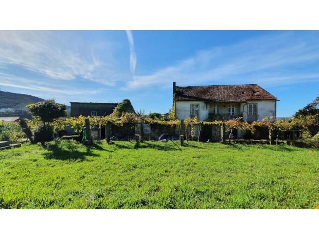 Sale of independent chalet in Lugar Fruime, Lousame
photo 5