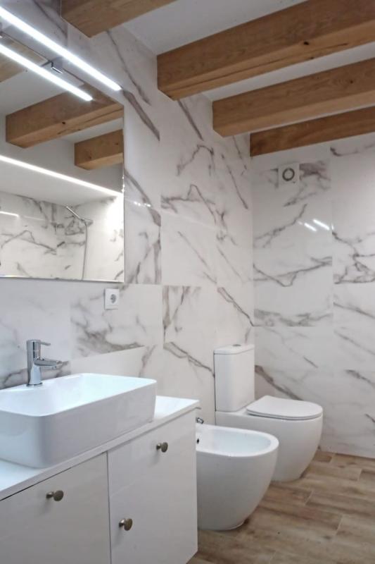 Venta de chalet adosado en  Calle Alexandro Cadarso, 11 , Noia photo 3