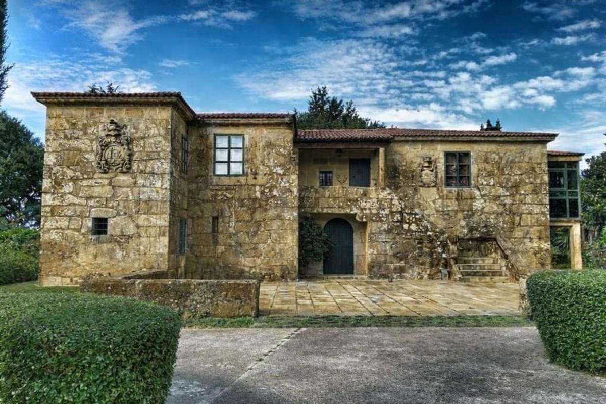 Sale of independent chalet in Extramundi de Abajo. 15910, Padron
photo 1