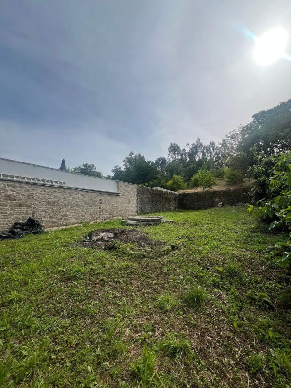 Sale of independent chalet in Escravitude s/n, Padron
photo 2