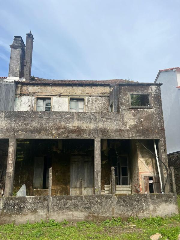 Sale of independent chalet in Escravitude s/n, Padron
photo 3