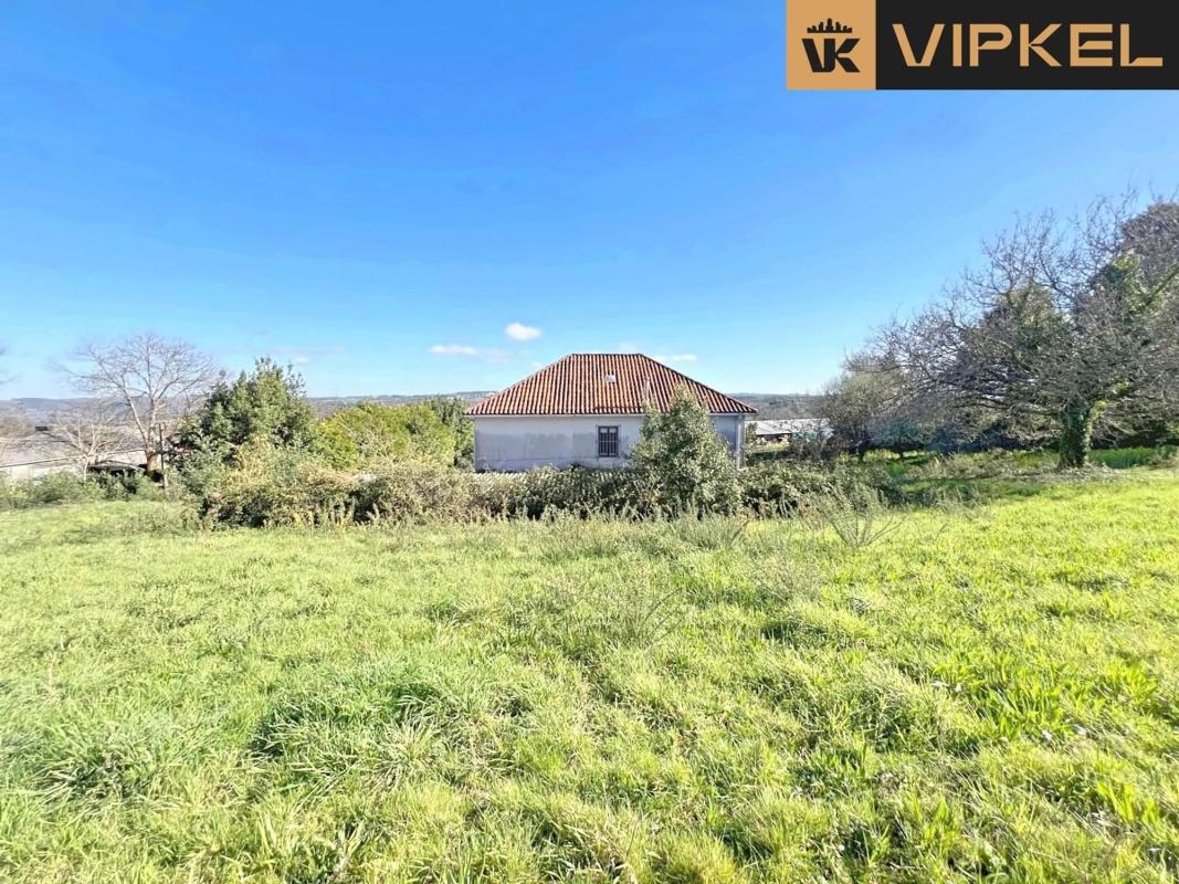 Sale of independent chalet in Calle Laracha, Cerceda
photo 2
