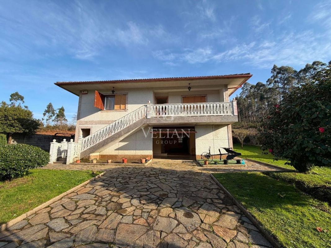 Sale of independent chalet in Lugar Boado, Mesia
 photo 2