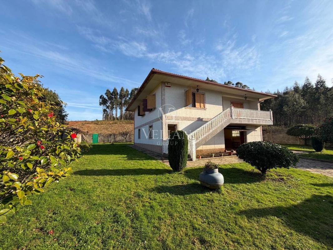 Sale of independent chalet in Lugar Boado, Mesia
 photo 3