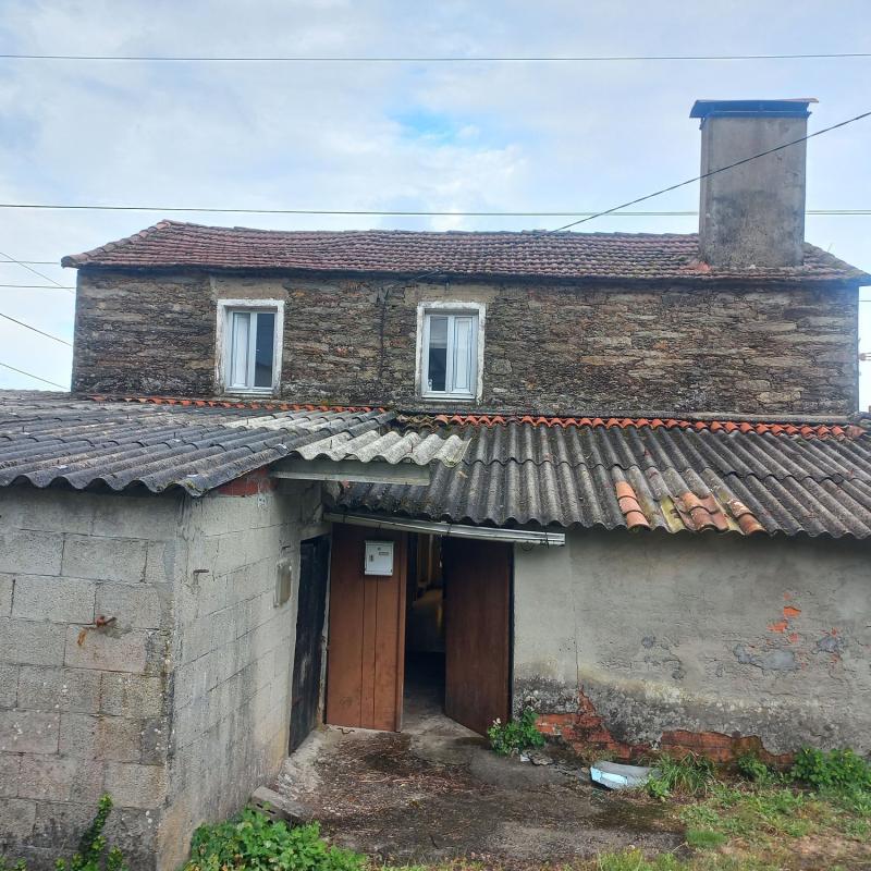 Properties for sale and rent in Spain photo 3