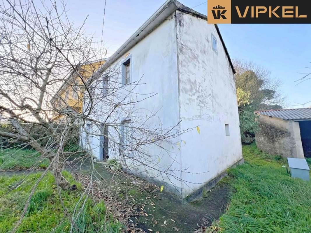 Venta de chalet adosado en  Castrelos , Ordes photo 3