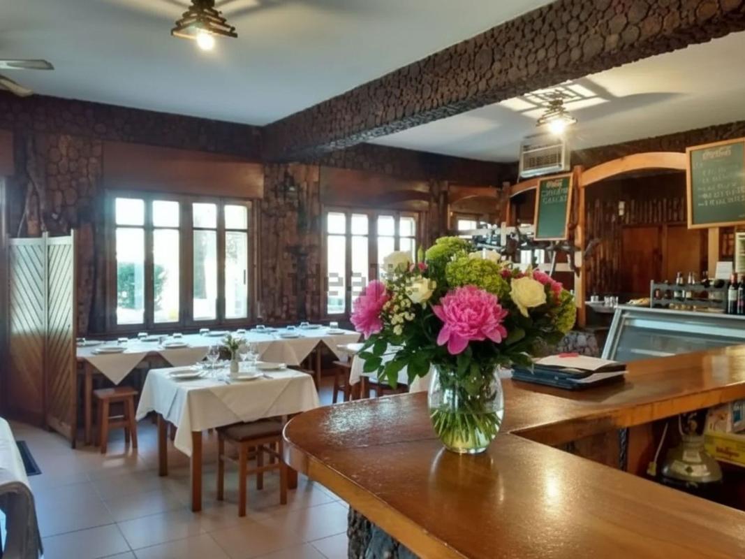 Sale of independent chalet in LG MARIÑAOS, Oroso
photo 2