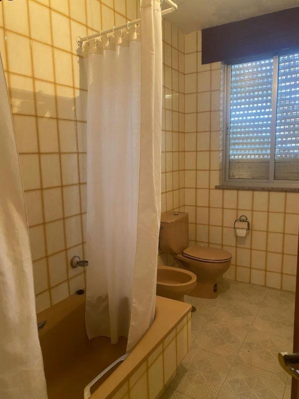 Sale of independent chalet in Oroso, Oroso
 photo 5