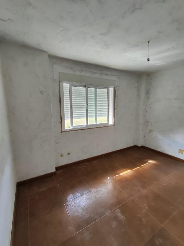 Sale of independent chalet in Berdomas, 1, Oroso
photo 5