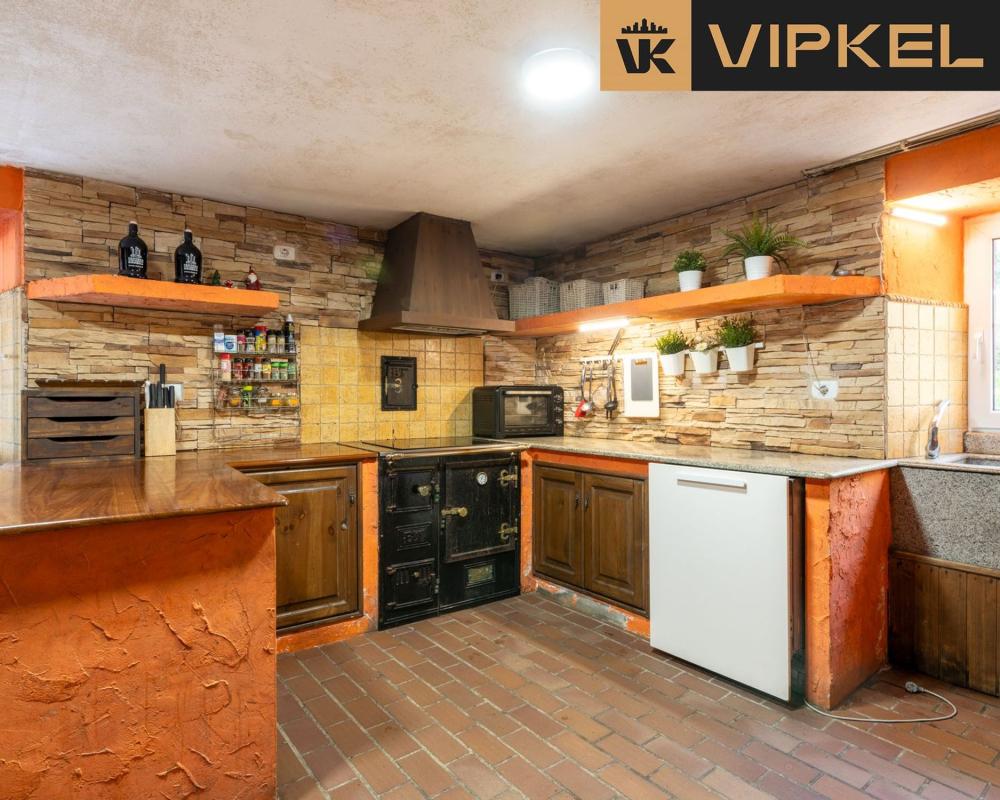 Properties for sale and rent in Spain photo 2
