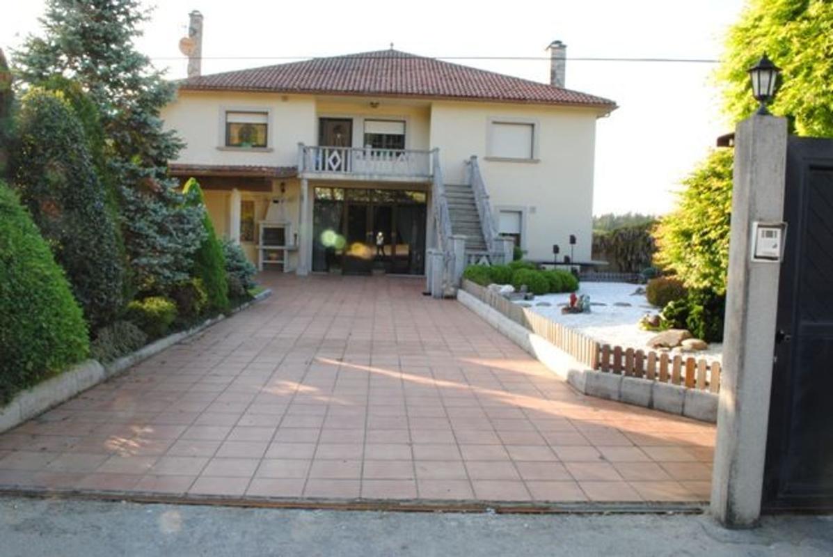 Venta de chalet independiente en Oroso, Oroso
 photo 2